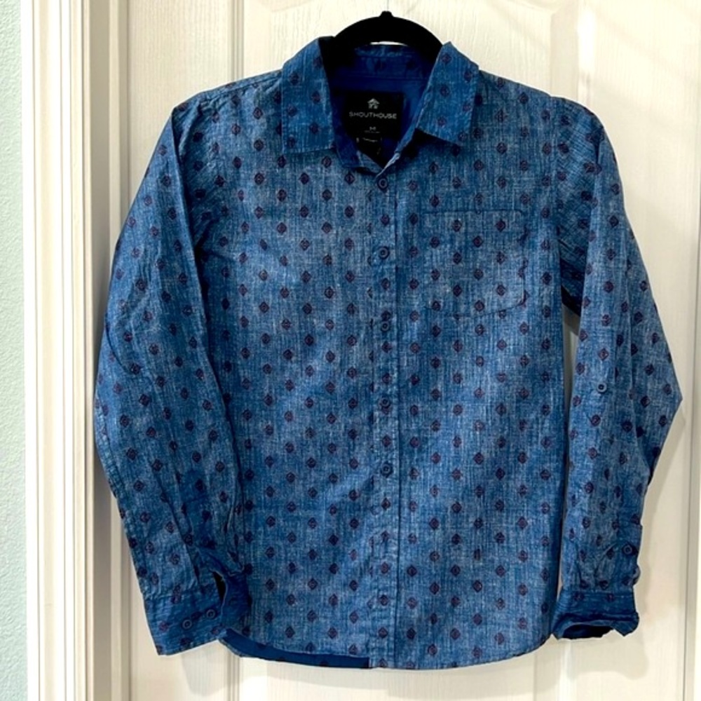 Boys Shouthouse button down shirt in Size Medium NWOT